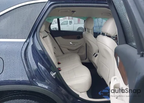 2022 Mercedes-Benz Glc 300 4Matic Suv from USA, damaged, VIN W1N0G8EB6NG107274